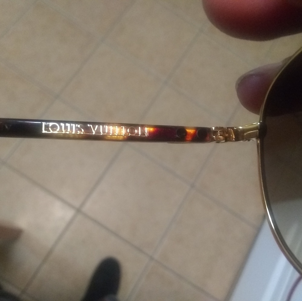 Louis Vuitton conspirator polite sunglasses - Picture 2 of 5
